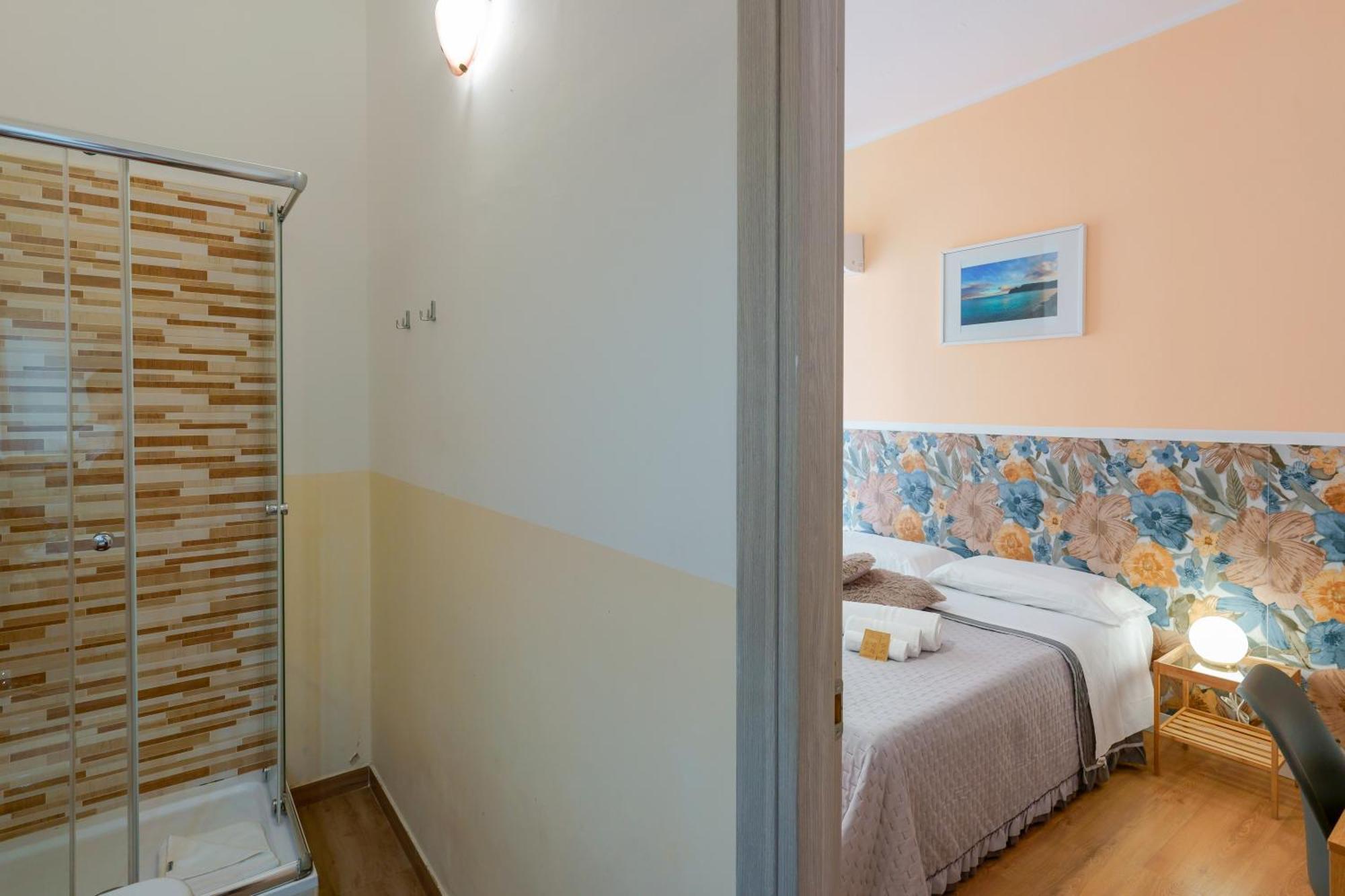 Bissenti Rooms - Eja Sardinia กาญารี ภายนอก รูปภาพ