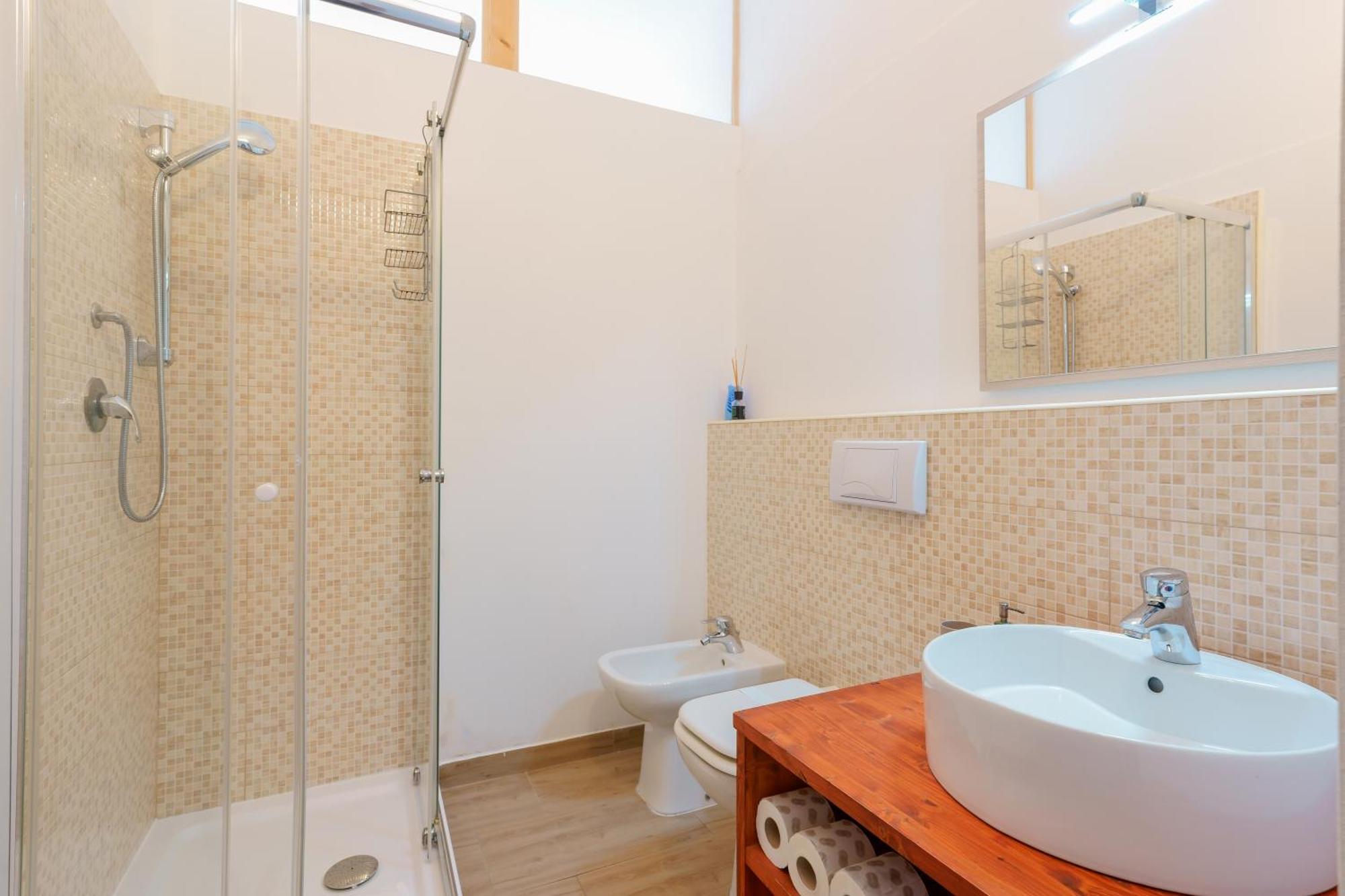 Bissenti Rooms - Eja Sardinia กาญารี ภายนอก รูปภาพ